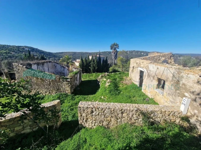 Terreno para Venda em Loule (São Sebastião)