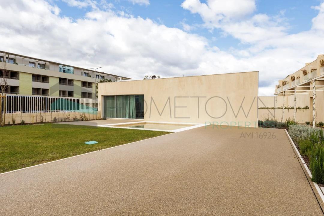 Apartamento T2 para Venda em Quarteira Foto 40