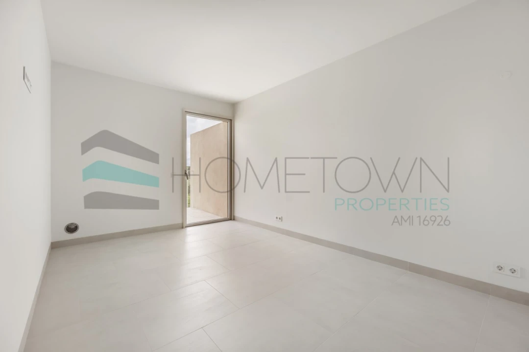 Apartamento T2 para Venda em Quarteira Foto 26