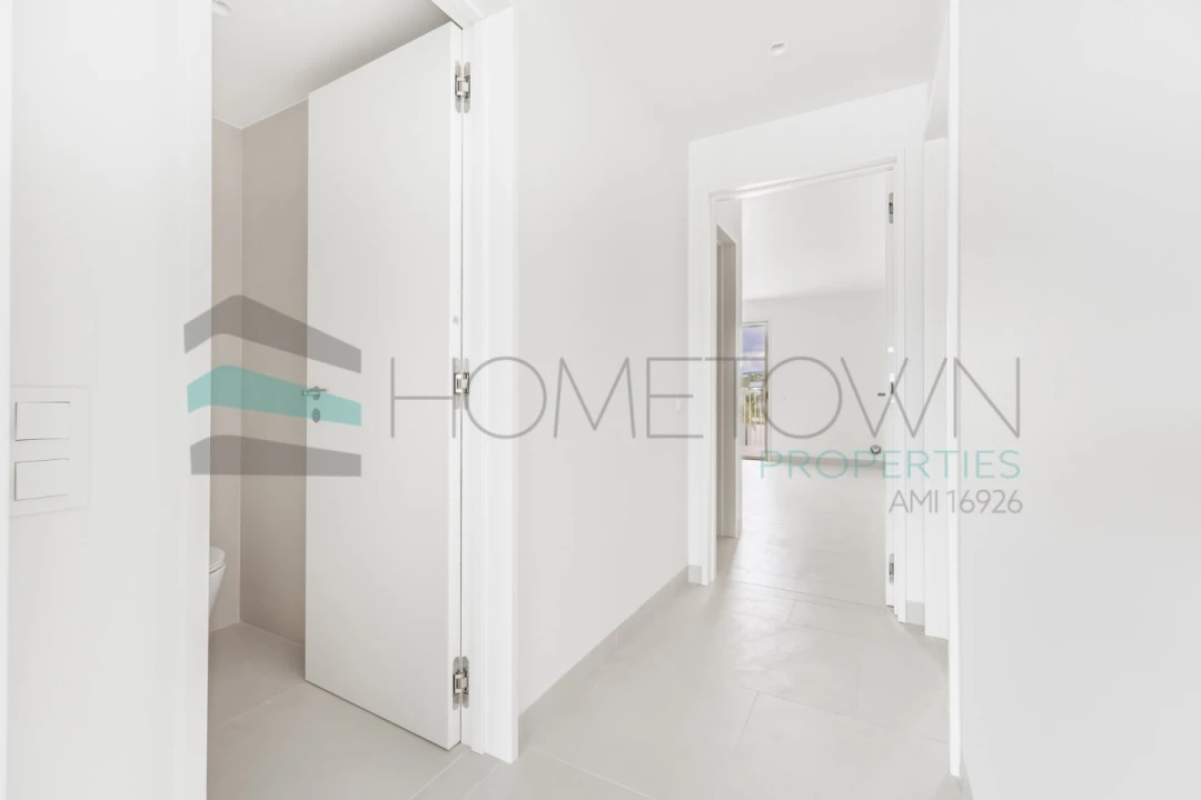 Apartamento T2 para Venda em Quarteira Foto 33