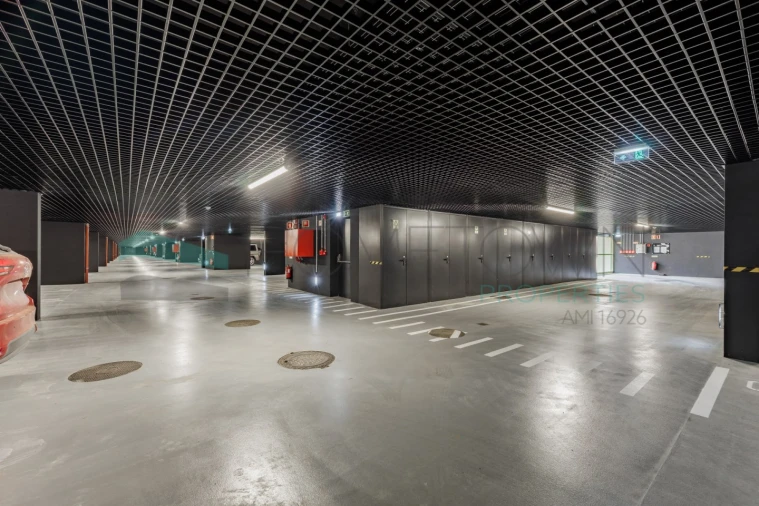 Apartamento T2 para Venda em Quarteira Foto 46