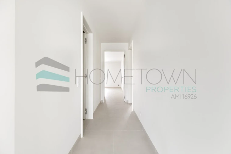 Apartamento T2 para Venda em Quarteira Foto 30