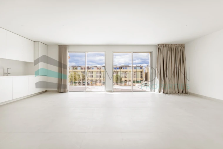 Apartamento T2 para Venda em Quarteira Foto 6