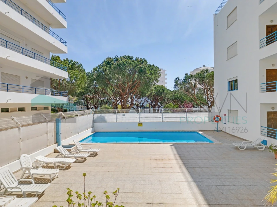 Apartamento T2 para Venda em Quarteira Foto 1