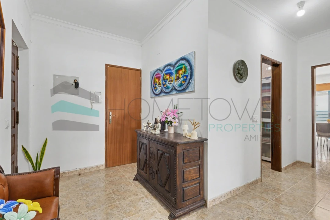 Apartamento T2 para Venda em Quarteira Foto 16