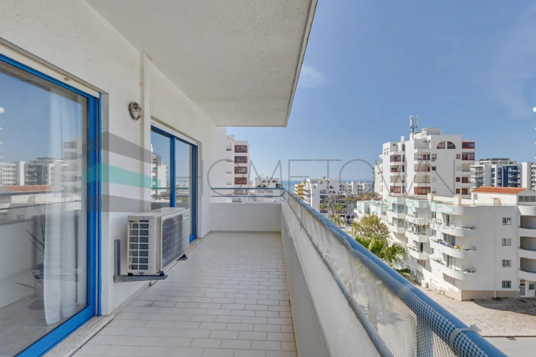 Apartamento T2 para Venda em Quarteira Foto 26