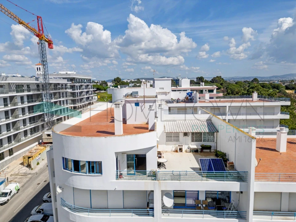 Apartamento T2 para Venda em Quarteira Foto 33