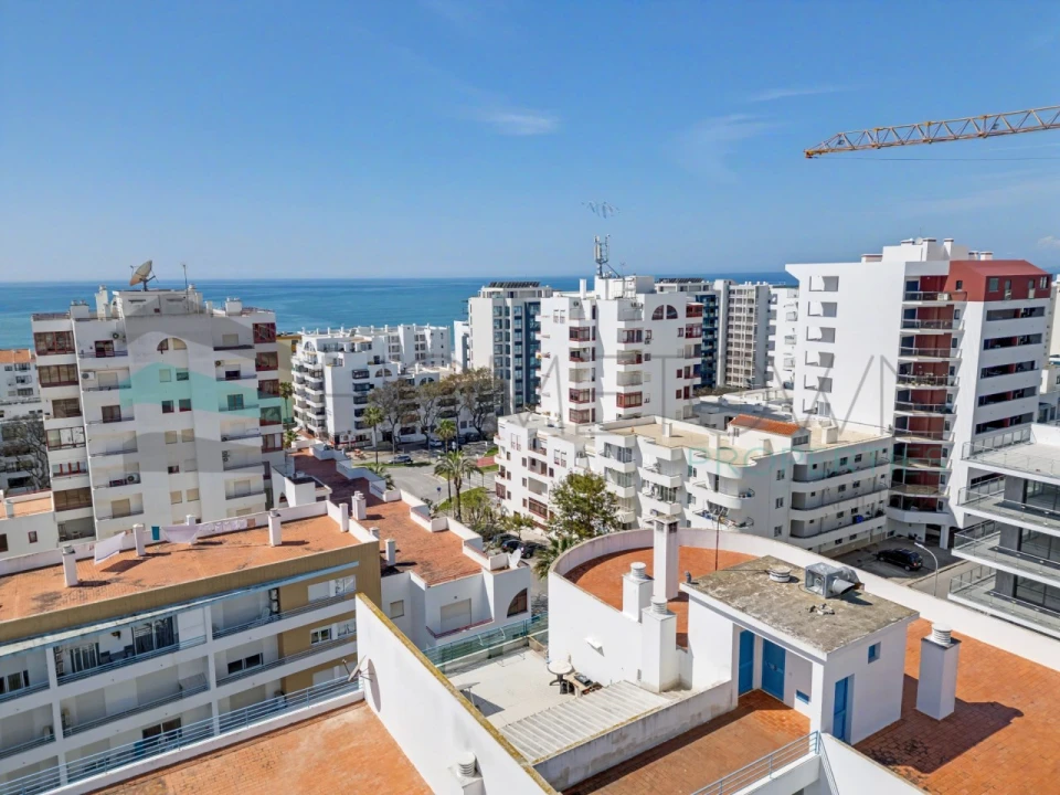 Apartamento T2 para Venda em Quarteira Foto 39