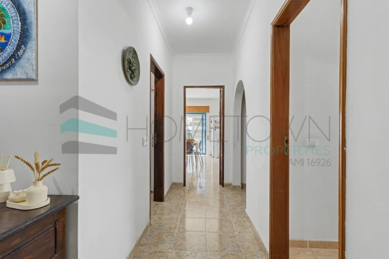 Apartamento T2 para Venda em Quarteira Foto 17