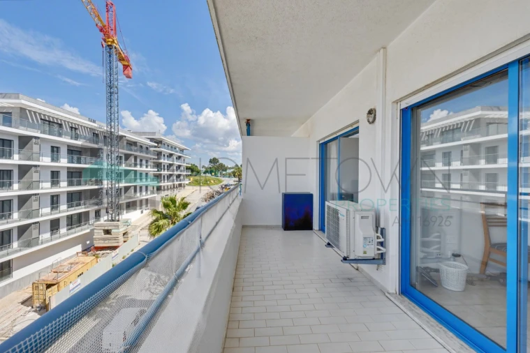 Apartamento T2 para Venda em Quarteira Foto 27