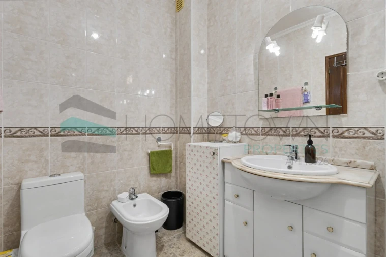 Apartamento T2 para Venda em Quarteira Foto 29