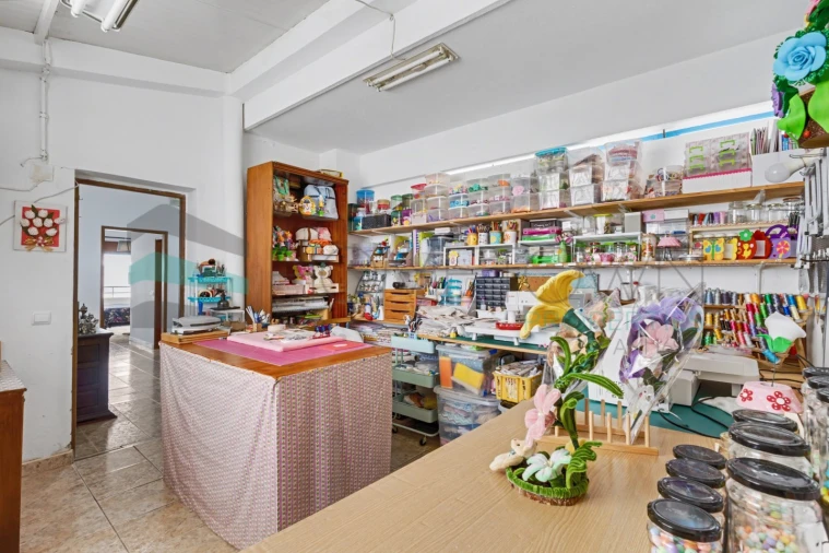 Apartamento T2 para Venda em Quarteira Foto 32