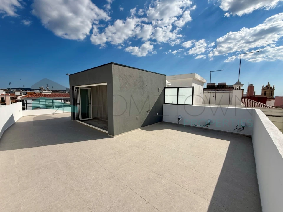 Loja para Arrendamento em Loule (São Clemente) Foto 29