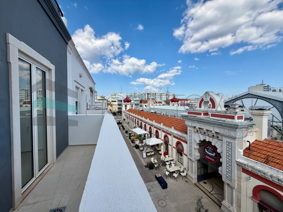 Loja para Arrendamento em Loule (São Clemente) Foto 24