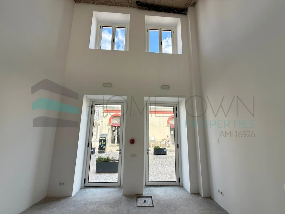 Loja para Arrendamento em Loule (São Clemente) Foto 3