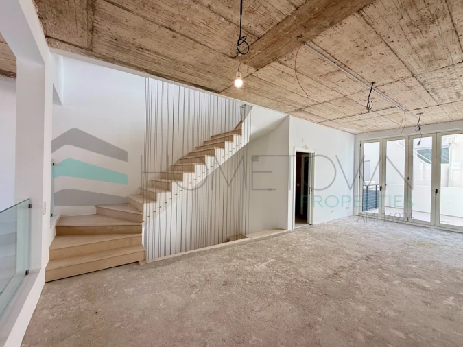 Loja para Arrendamento em Loule (São Clemente) Foto 16