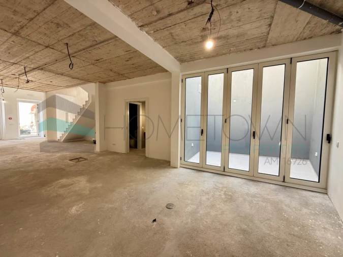 Loja para Arrendamento em Loule (São Clemente) Foto 6