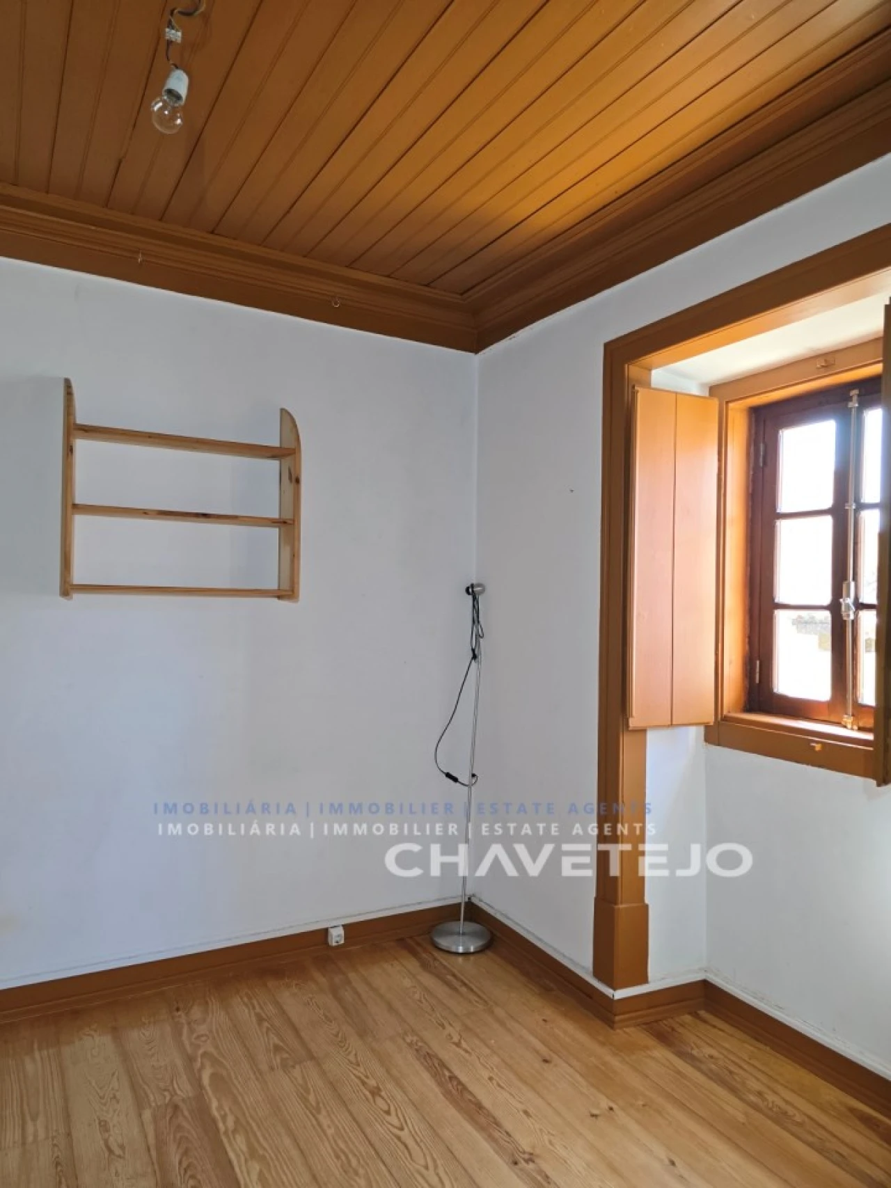 Moradia T2 para Venda em Seiça Foto 9