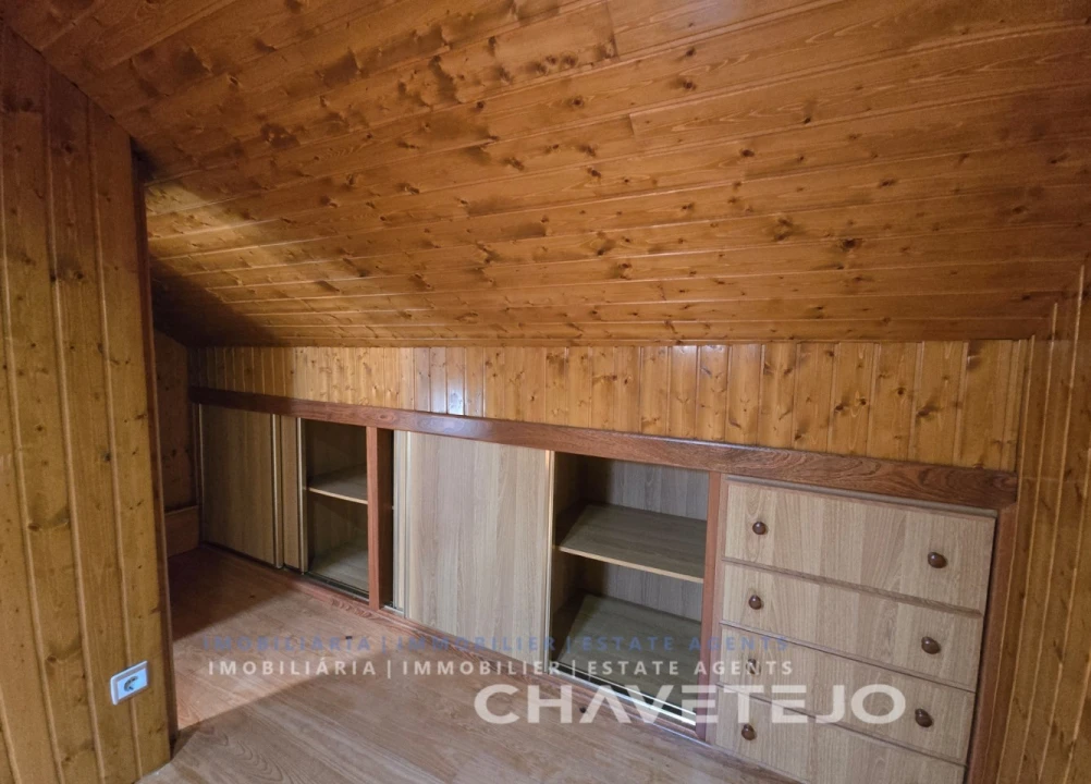 Moradia T2 para Venda em Seiça Foto 26