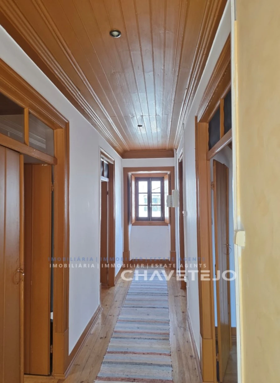 Moradia T2 para Venda em Seiça Foto 7