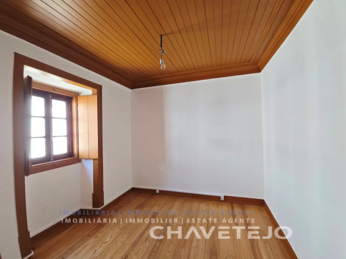 Moradia T2 para Venda em Seiça Foto 18