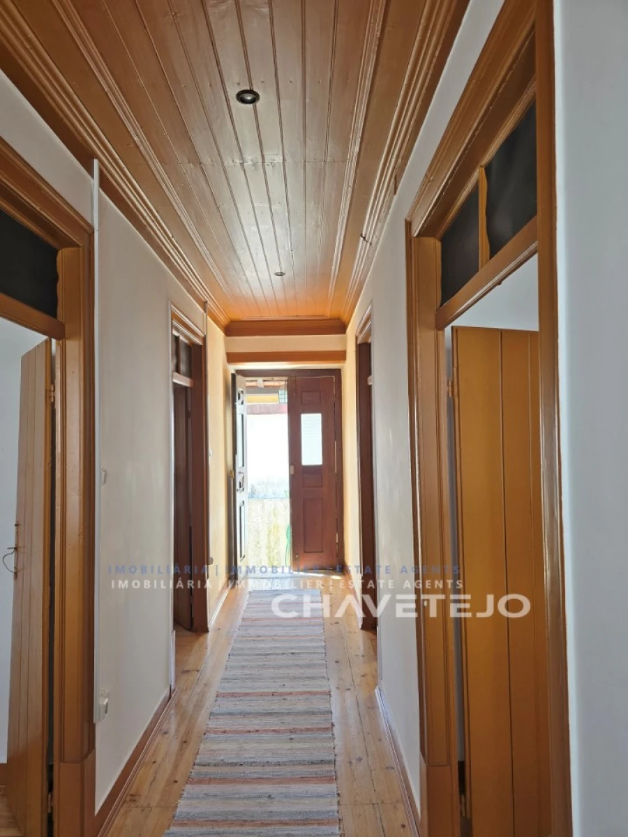 Moradia T2 para Venda em Seiça Foto 21