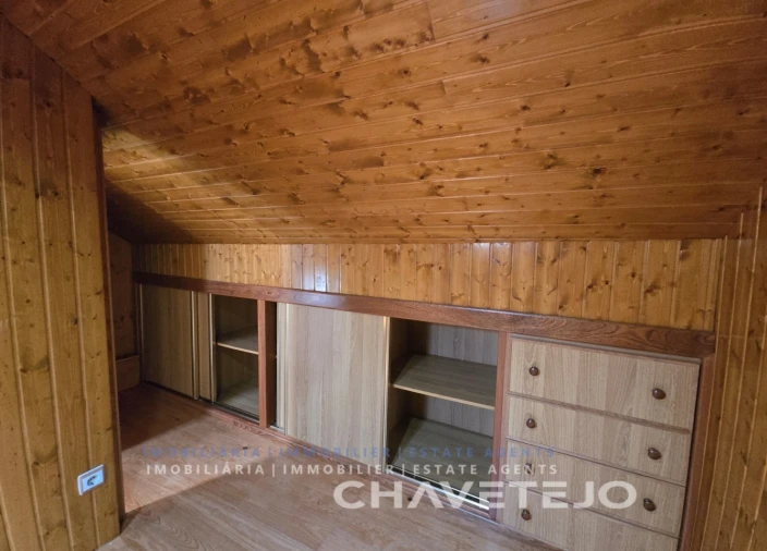 Moradia T2 para Venda em Seiça Foto 26