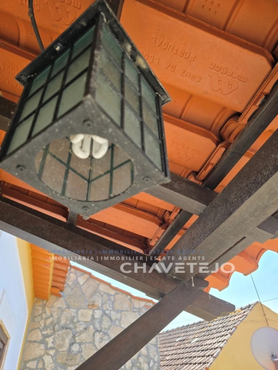 Moradia T2 para Venda em Seiça Foto 36