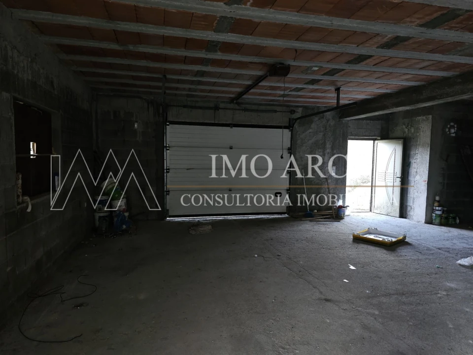 Quinta T3 para Venda em Vale de Bouro Foto 17