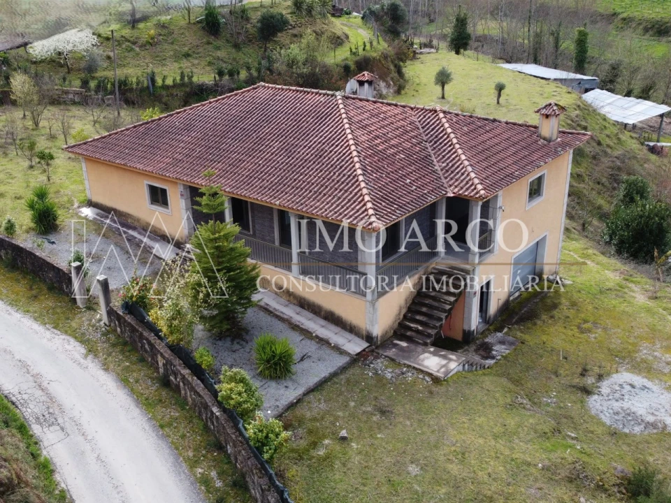 Quinta T3 para Venda em Vale de Bouro Foto 20