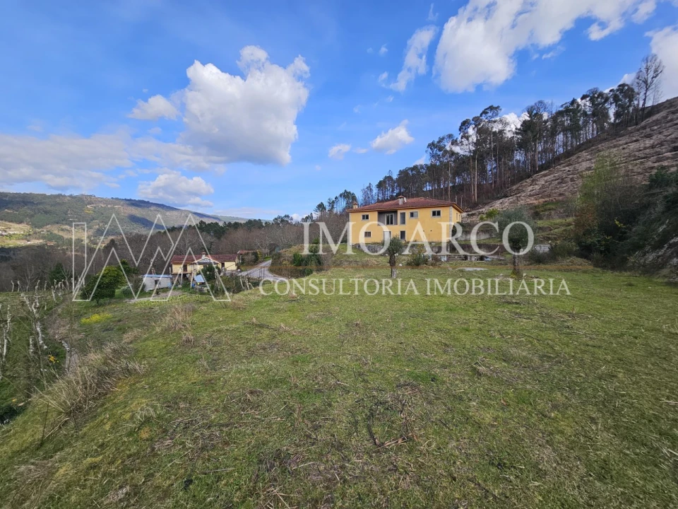 Quinta T3 para Venda em Vale de Bouro Foto 22