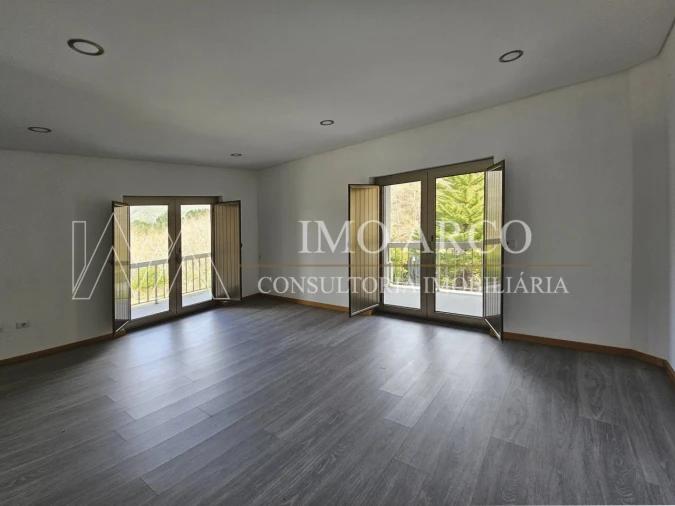 Quinta T3 para Venda em Vale de Bouro Foto 14