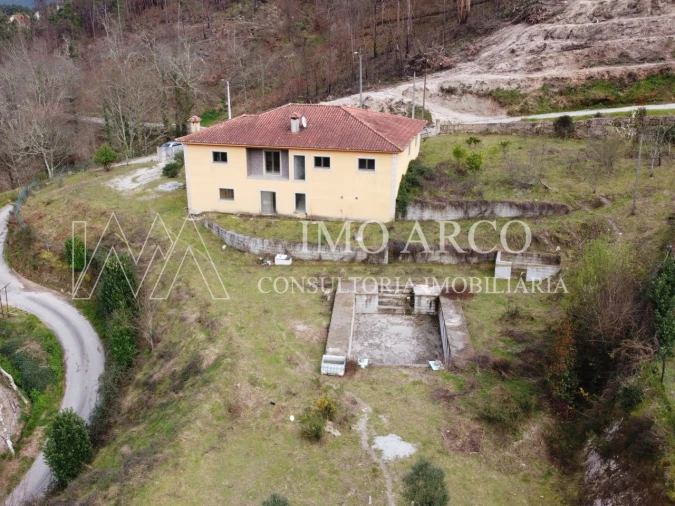 Quinta T3 para Venda em Vale de Bouro Foto 21