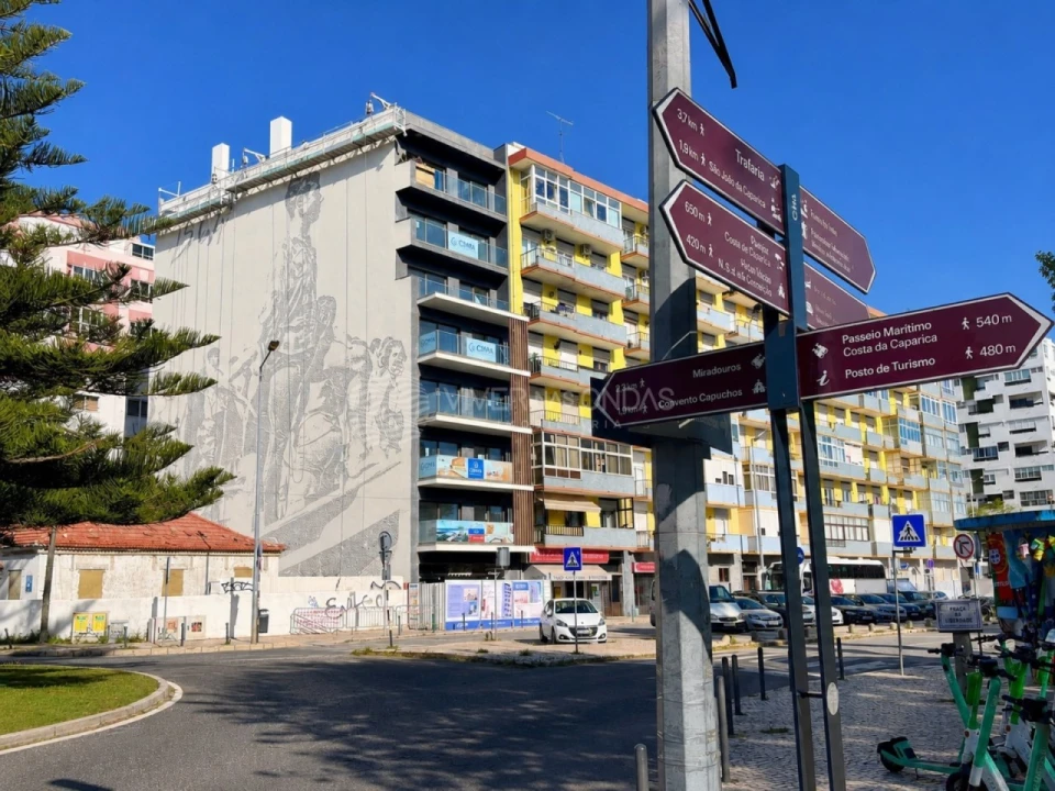 Apartamento T1 para Venda em Costa da Caparica Foto 10