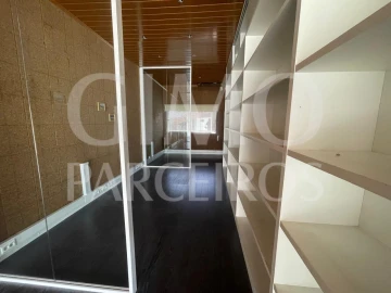Loja para Arrendamento em Oliveira do Bairro