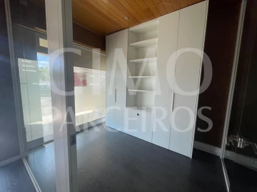 Loja para Arrendamento em Oliveira do Bairro