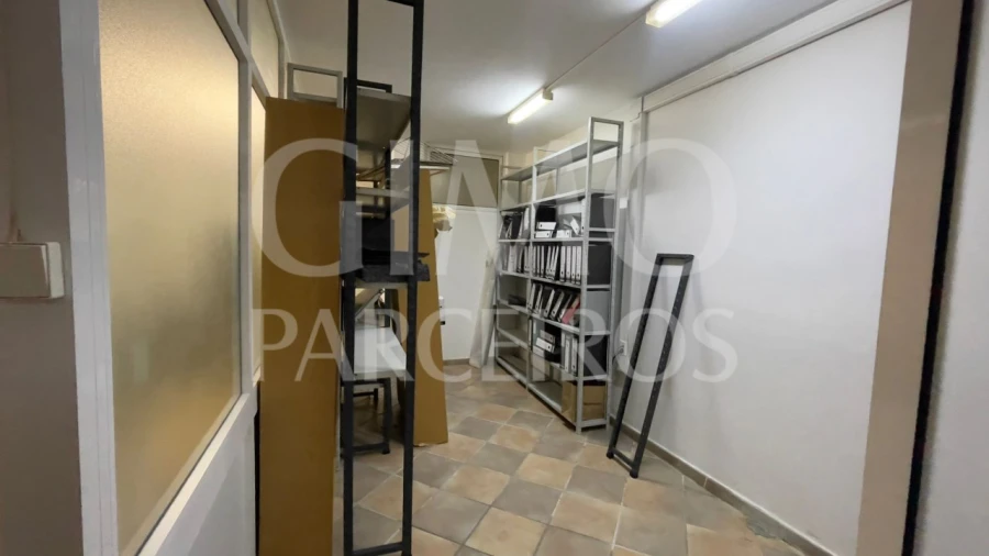 Loja para Arrendamento em Oliveira do Bairro Foto 16