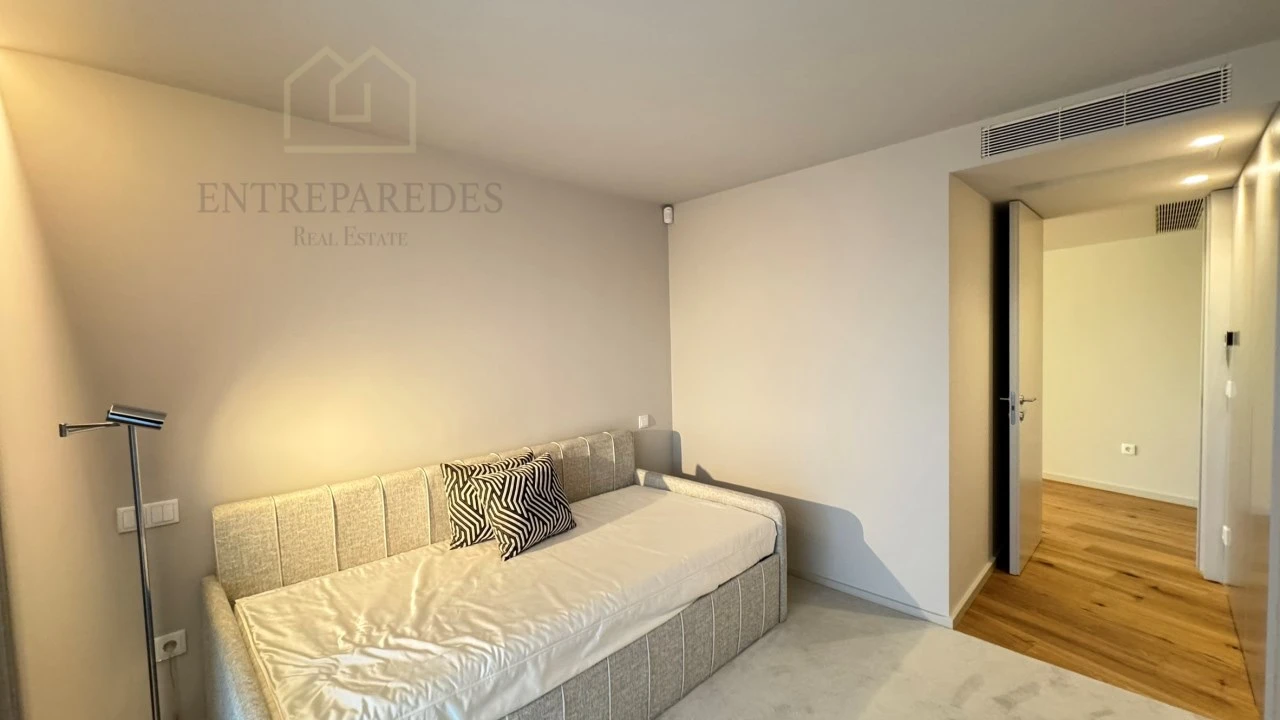 Apartamento T3 para Venda em São Felix da Marinha Foto 24