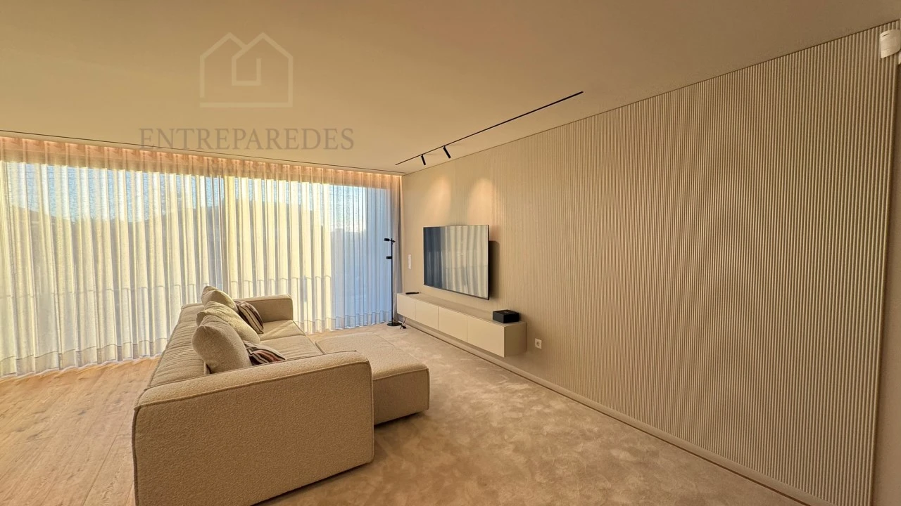 Apartamento T3 para Venda em São Felix da Marinha Foto 26