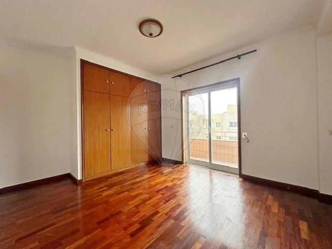 Apartamento T2 para Venda em Madalena Foto 13