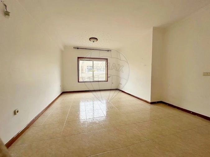 Apartamento T2 para Venda em Madalena Foto 5