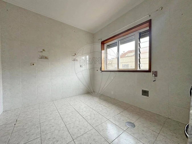 Apartamento T2 para Venda em Madalena Foto 4