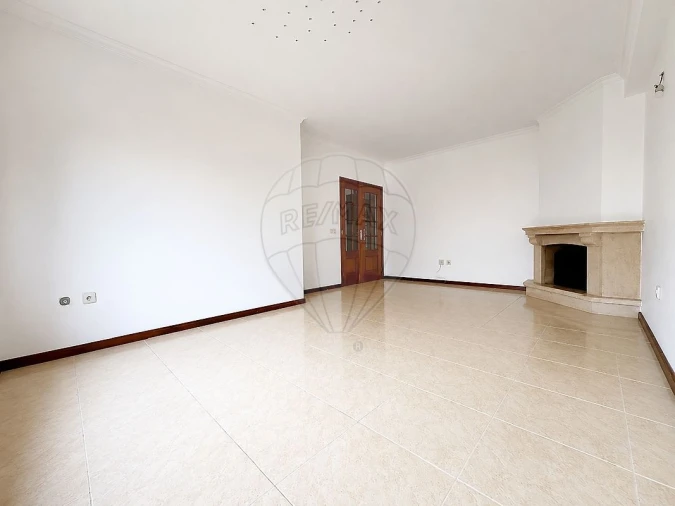Apartamento T2 para Venda em Madalena Foto 5