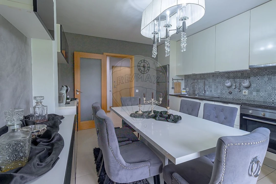 Apartamento T2 para Venda em Canedo, Vale e Vila Maior Foto 5