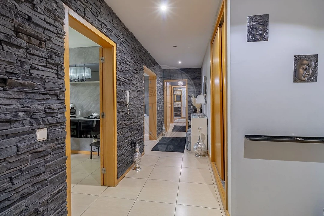 Apartamento T2 para Venda em Canedo, Vale e Vila Maior Foto 1