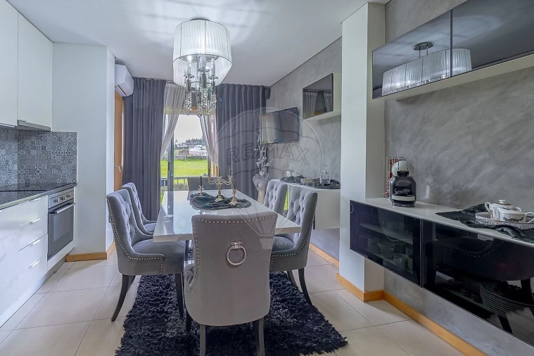 Apartamento T2 para Venda em Canedo, Vale e Vila Maior Foto 3