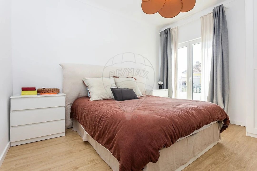 Moradia T4 para Venda em Santa Maria e São Miguel, São Martinho, São Pedro Penaferrim Foto 26