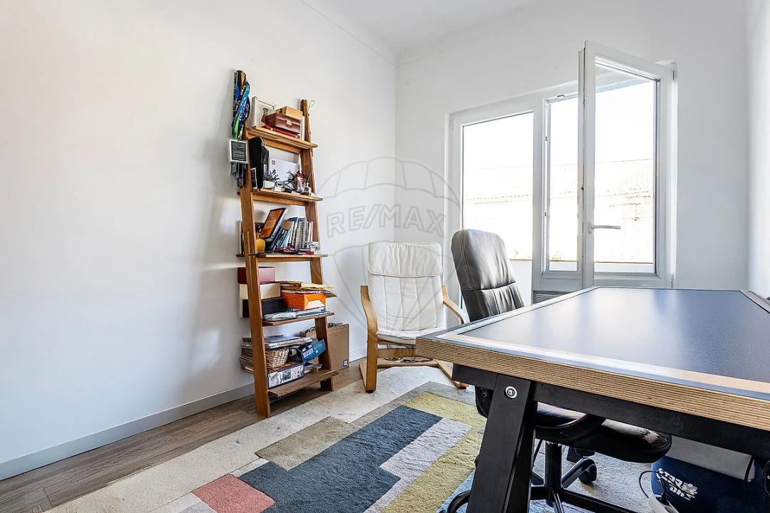 Moradia T4 para Venda em Santa Maria e São Miguel, São Martinho, São Pedro Penaferrim Foto 37