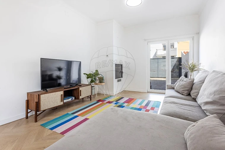 Moradia T4 para Venda em Santa Maria e São Miguel, São Martinho, São Pedro Penaferrim Foto 5