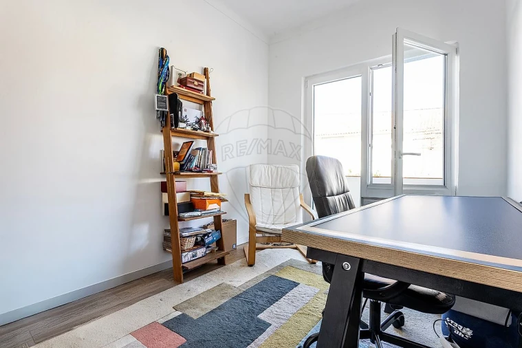 Moradia T4 para Venda em Santa Maria e São Miguel, São Martinho, São Pedro Penaferrim Foto 37